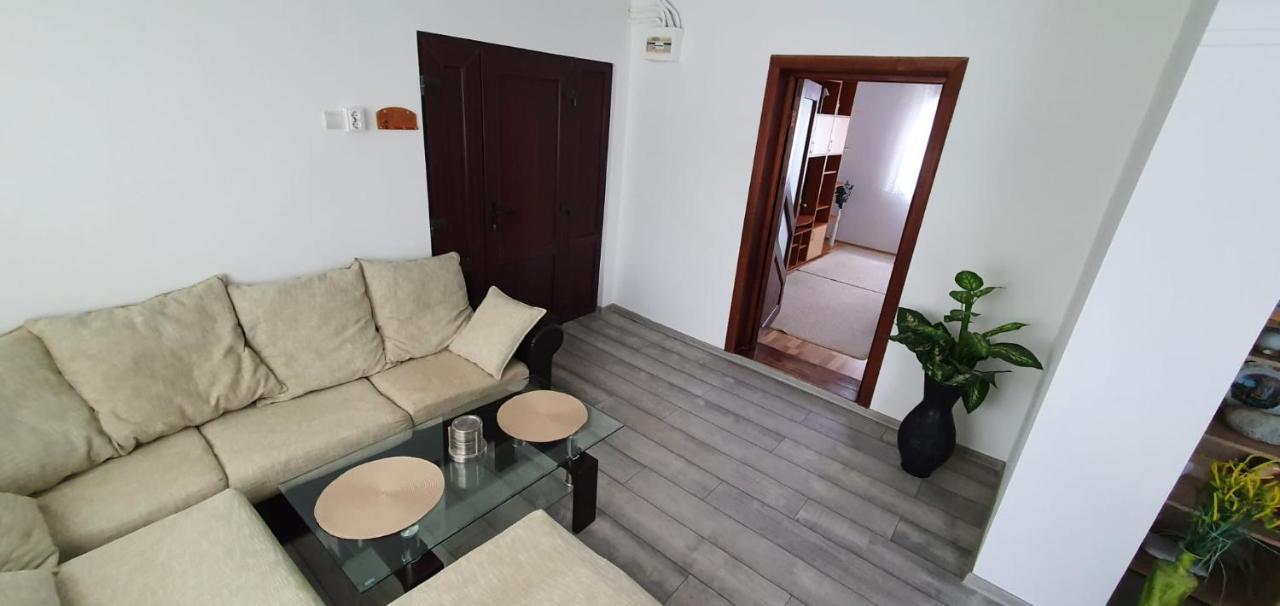 Casa Alex Si Daiana Appartement Orşova Buitenkant foto